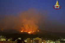 Požiar pri Palerme. FOTO: TASR/AP