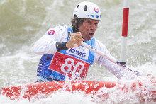 Michala Martikána láka pretekanie na divokej vode aj v pokročilom športovom veku. FOTO: TASR/J. Kotian
