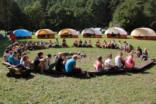 Na snímke detský stanový tábor v Kempingu Slnečné skaly v Poluvsí pri Rajeckých Tepliciach. FOTO: TASR/ E. Ďurčová