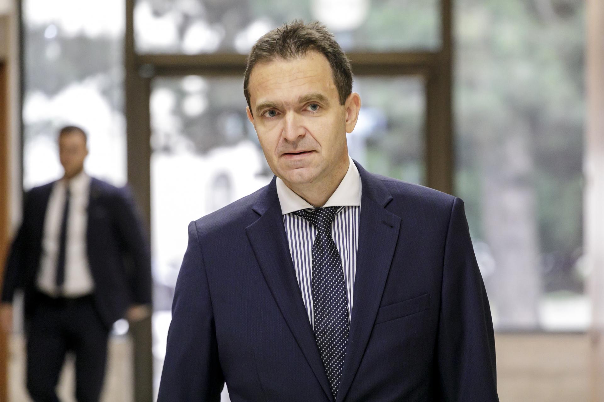 Ódor rokoval s Visolajským. Minister Palkovič má premiérovi predložiť návrhy na stabilizáciu pediatrie