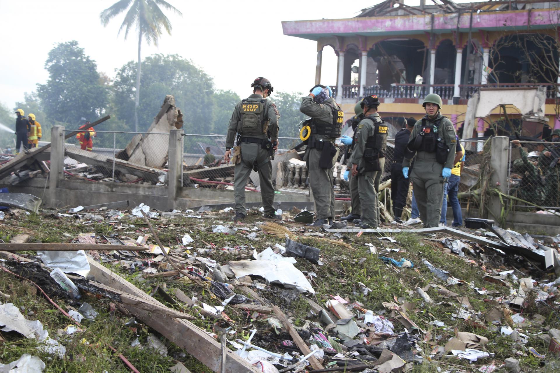 Explózia v sklade s pyrotechnikou v Thajsku si vyžiadala najmenej desať mŕtvych