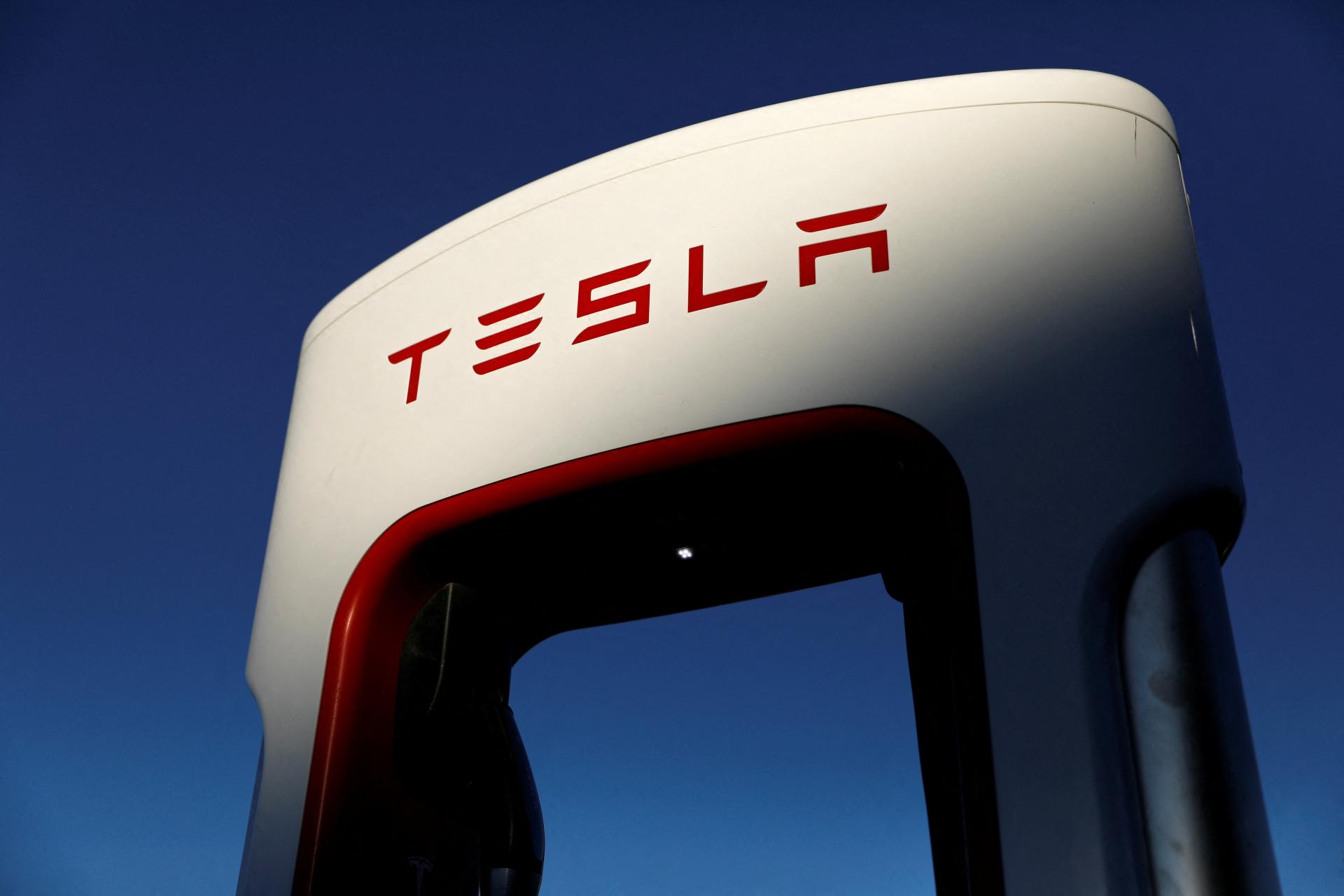 Tesla chce v Indii vyrábať lacnejšie autá