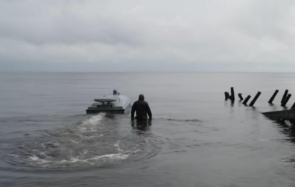 N&aacute;morn&yacute; dron pri &scaron;tarte. FOTO: Youtube/CNN