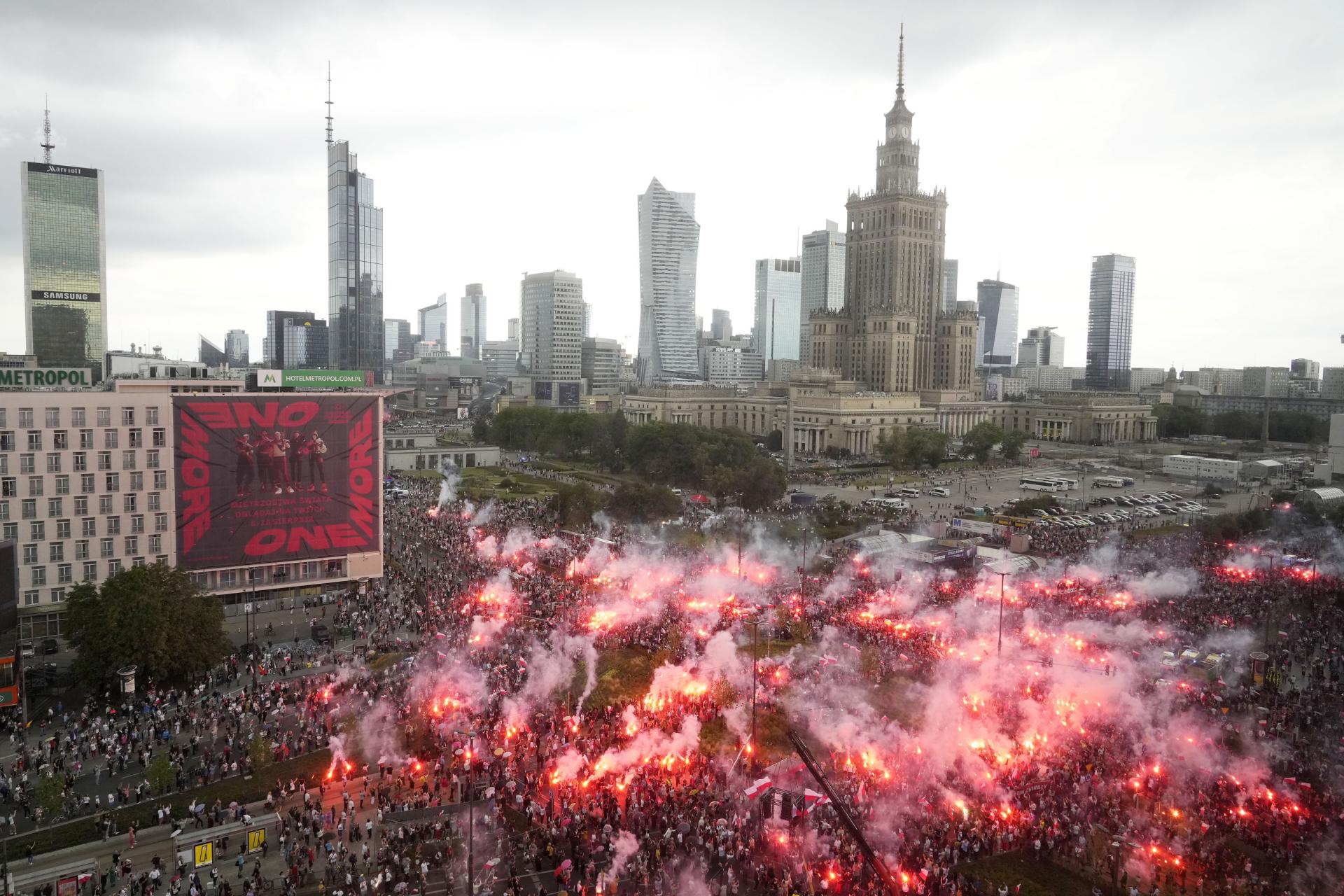 W Warszawie upamiętnili 79. rocznicę wybuchu Powstania Warszawskiego