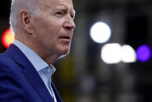 Bidenova administratíva spustila sériu opatrení na úľavu pre dlžníkov. FOTO: Reuters