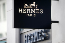 Logo luxusnej značky Hermes. FOTO: Reuters