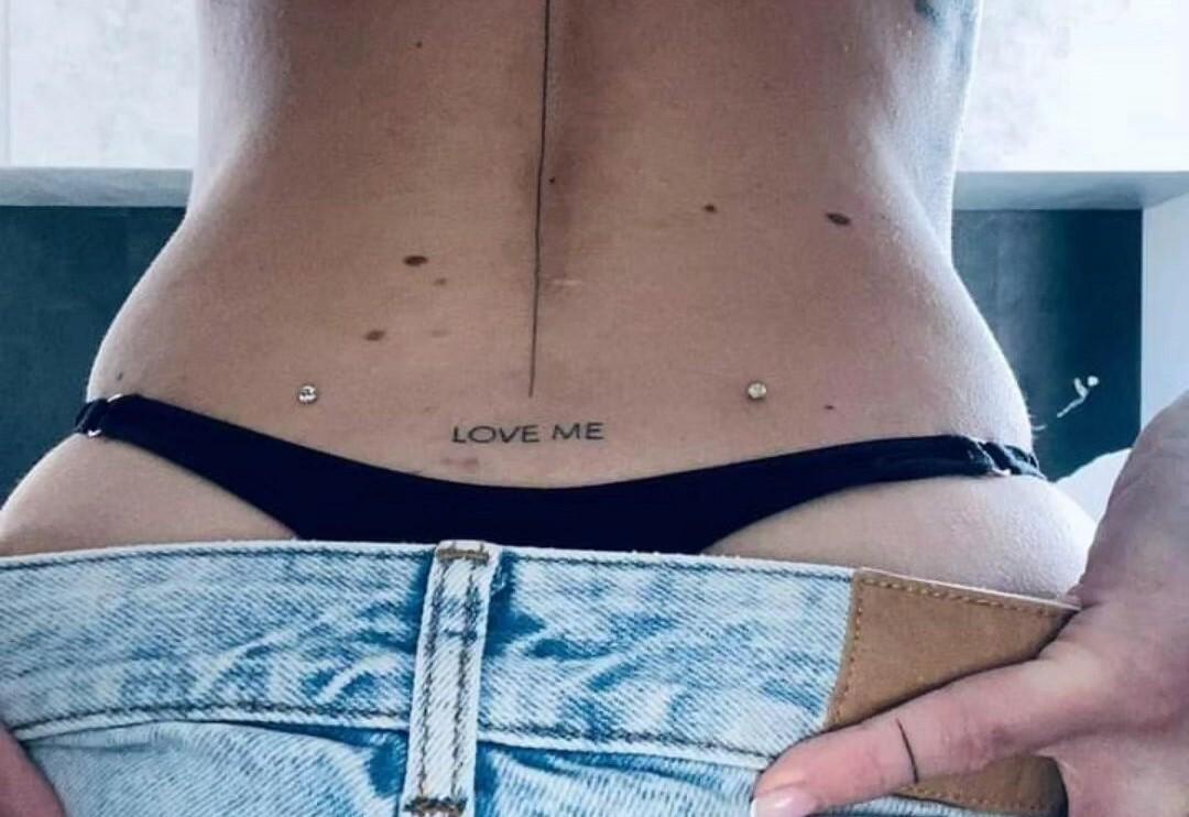 Pircing na bunda