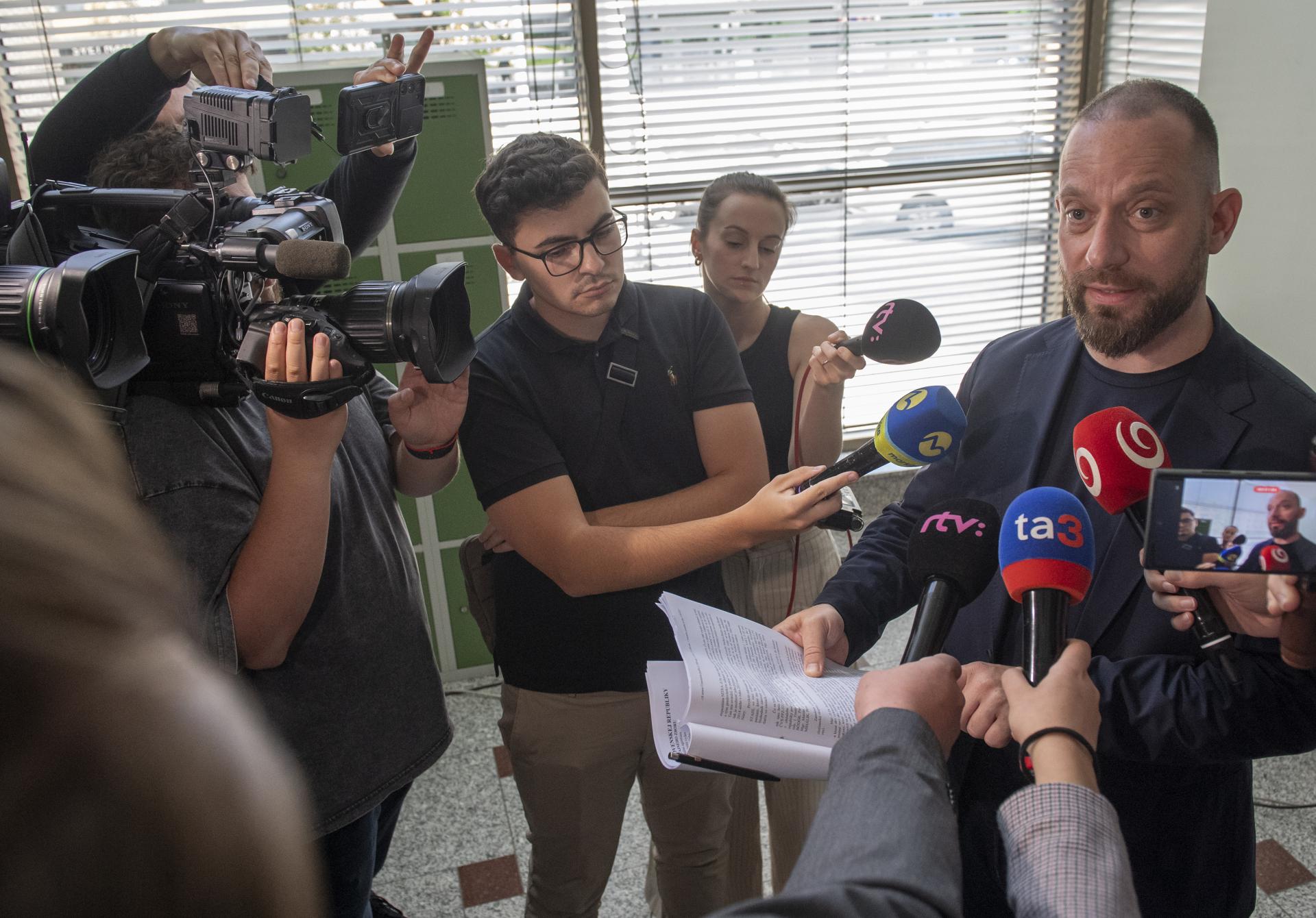 Nouvelles accusations de corruption de Bödör et Gašpar : les pots-de-vin devaient aller aux entreprises associées à Výboh, Kočner et Široký