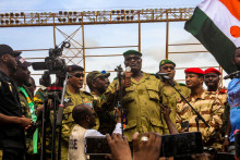 Členovia vojenskej rady, ktorá zorganizovala prevrat v Nigeri. FOTO: Reuters