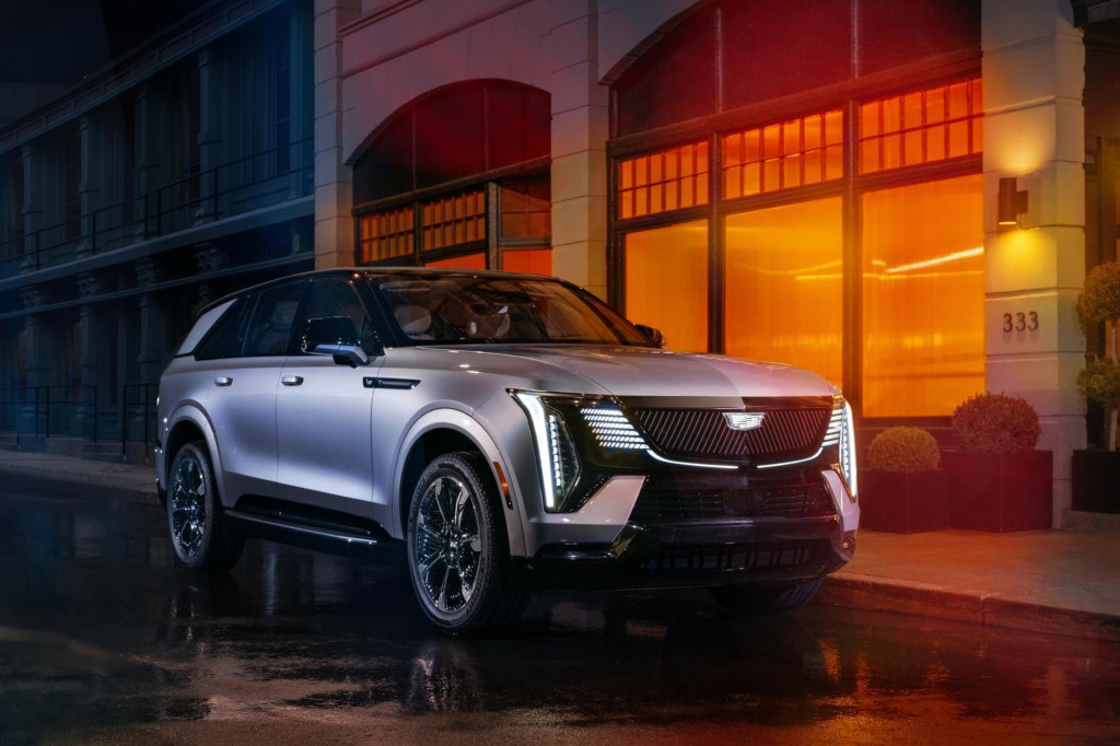 Cadillac Escalade IQ Sport