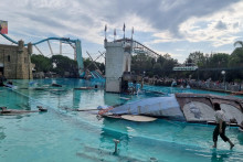 Areál High-Diving-Show ”Retorno dos Piratas”” a atrakciu Atlantica SuperSplash po pondelkovej nehode v zábavnom parku Europa-Park. FOTO: TASR/DPA

