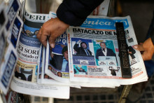 Víťazstvo ultrapravicového politika Javiera Mileiho rozbúrilo trhy. FOTO: Reuters
