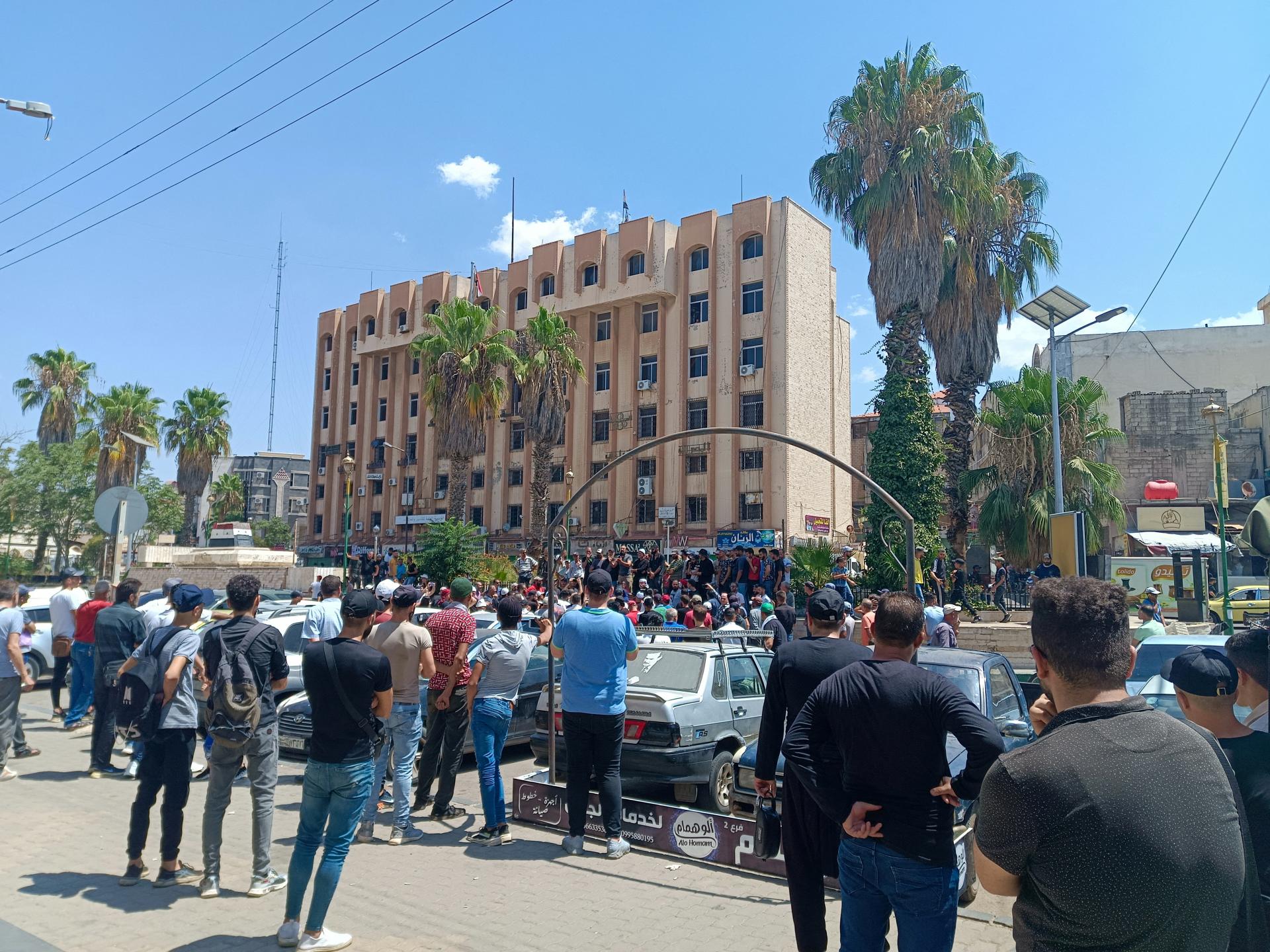Na juhu Sýrie vypukli demonštrácie proti zvýšeniu cien benzínov aj Asadovej vláde