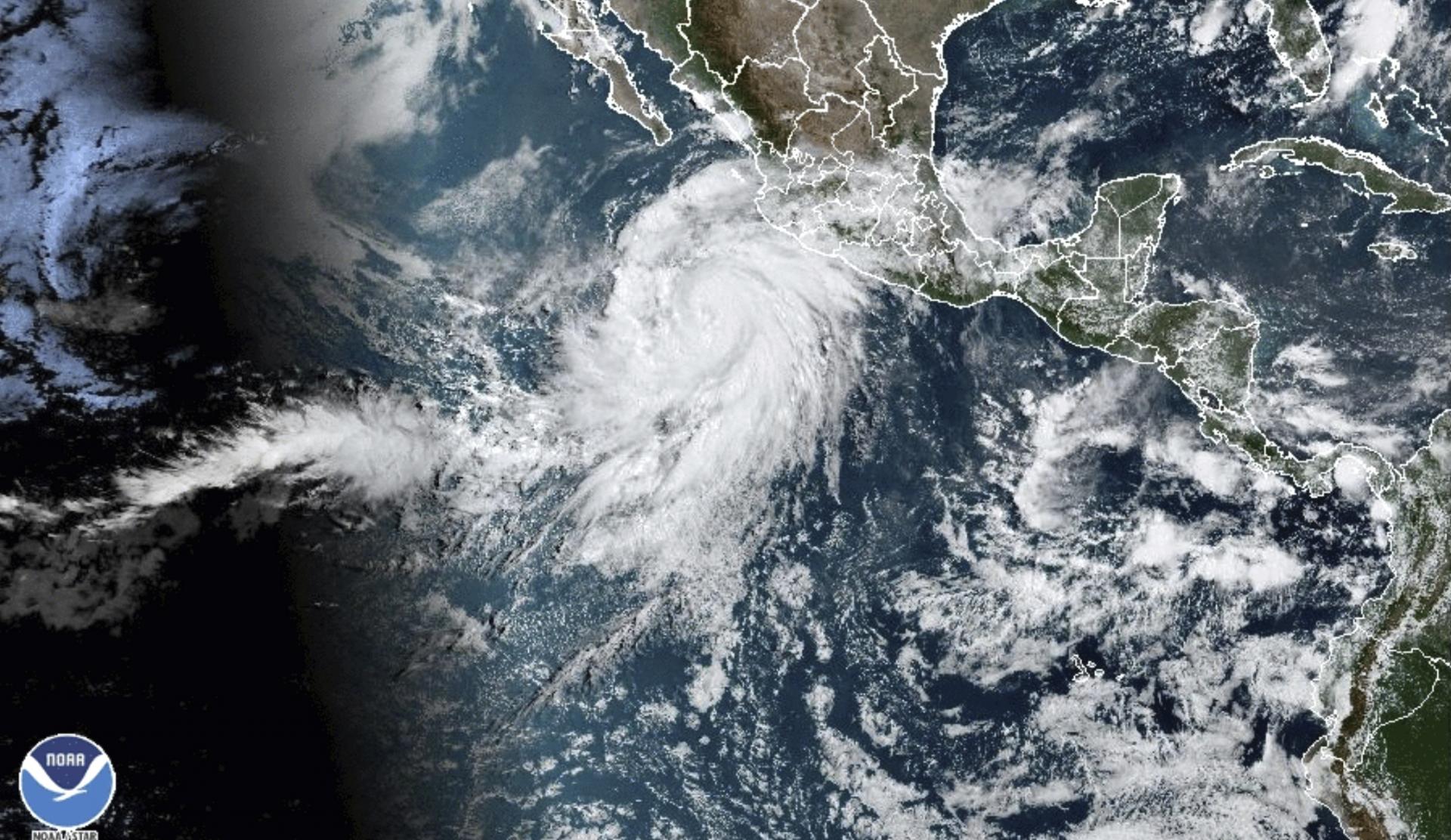 Tropická búrka Hilary sa pri tichomorskom pobreží Mexika zmenila na hurikán