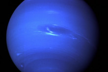Fotka Neptúna, ktorú vytvorila sonda Voyager 2 v roku 1989.