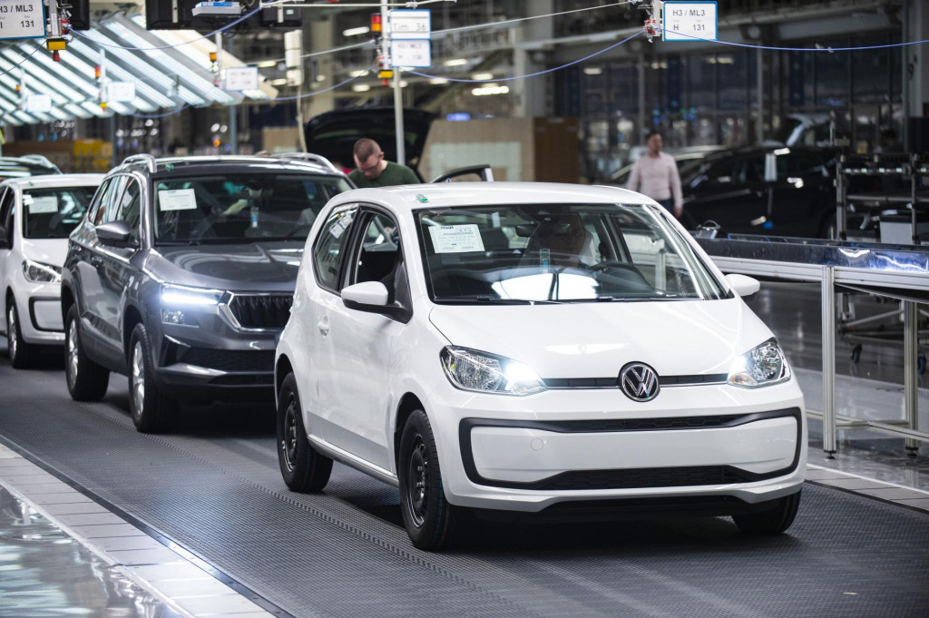 Volkswagen Slovakia je najväčšou automobilkou na Slovensku. FOTO: TASR/Jakub Kotian