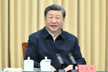 Čínsky prezident Si Ťin-pching vystupuje. FOTO: TASR/Sin-chua