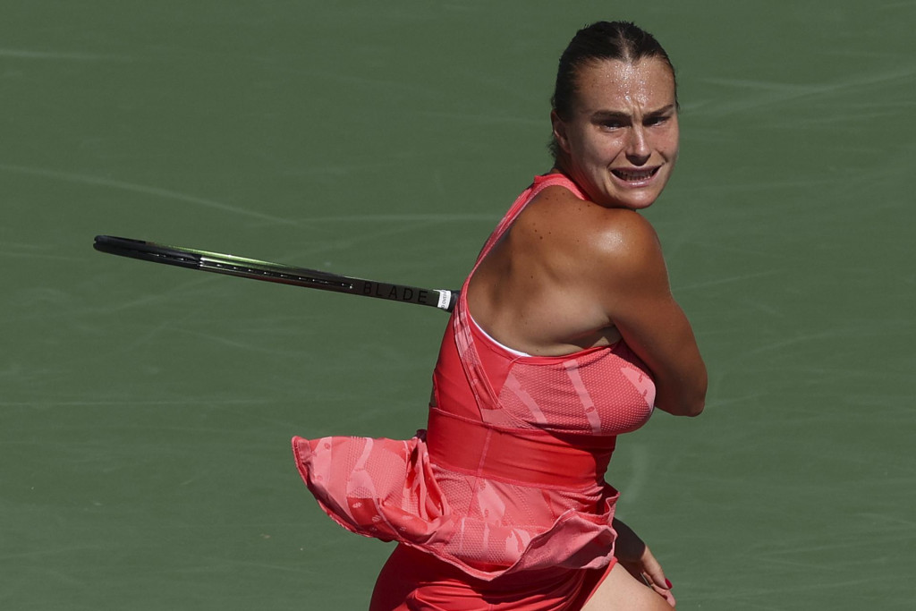 Bieloruská tenistka Arina Sobolenková sa prebojovala do osemfinále dvojhry na grandslamovom turnaji US Open. FOTO TASR/AP