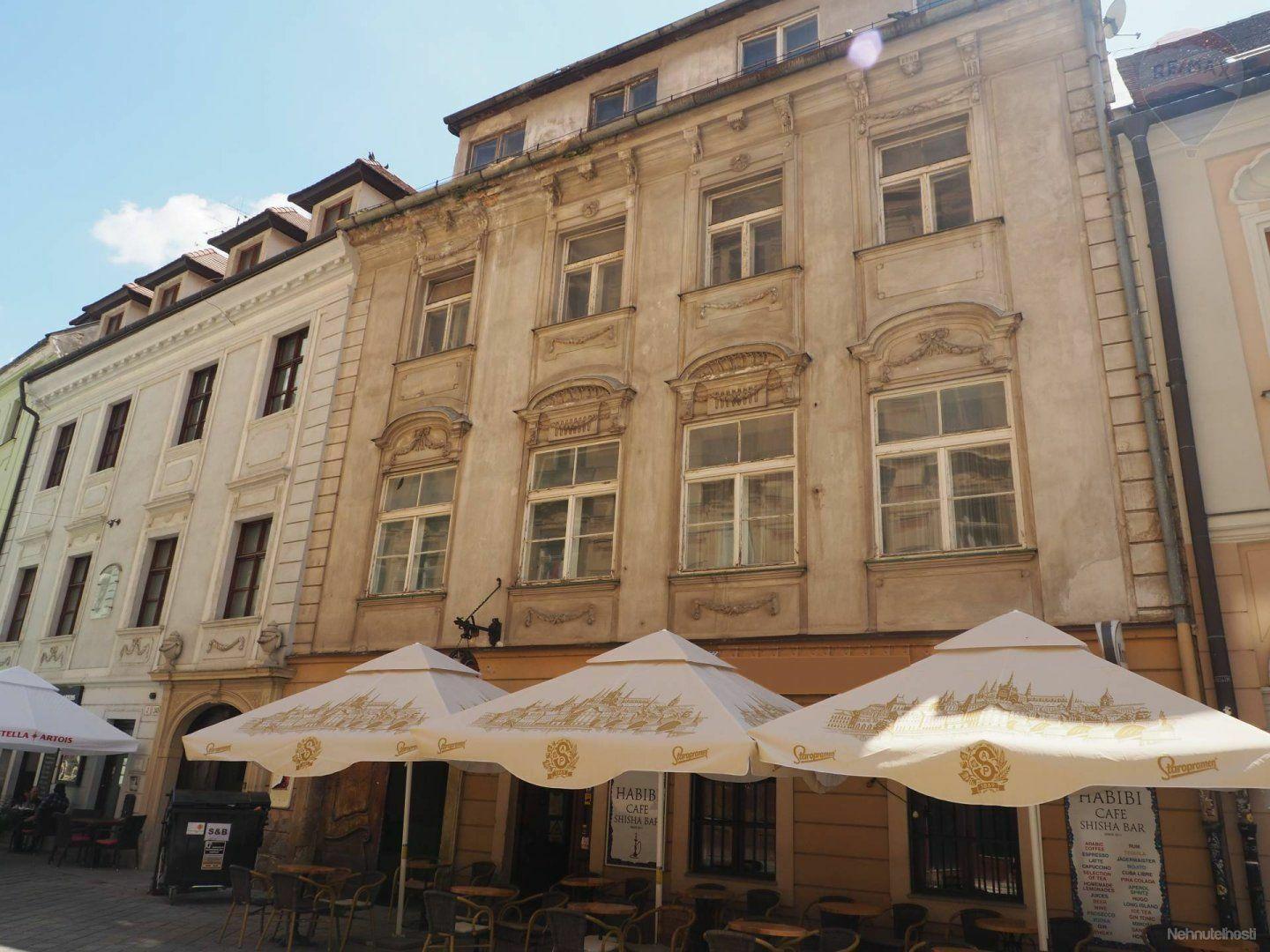 V centre Bratislavy sa predáva dvestoročná pamiatka za takmer 1,5 milióna eur. Kupca čaká „boj“ s úradmi