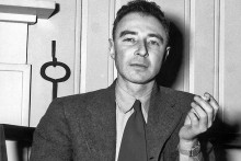 Americký vedec Robert Oppenheimer (1904 – 1967)