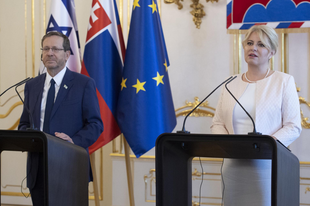 Prezidentka Zuzana Čaputová a izraelský prezident Isaac Herzog. FOTO: TASR/Pavel Neubauer

