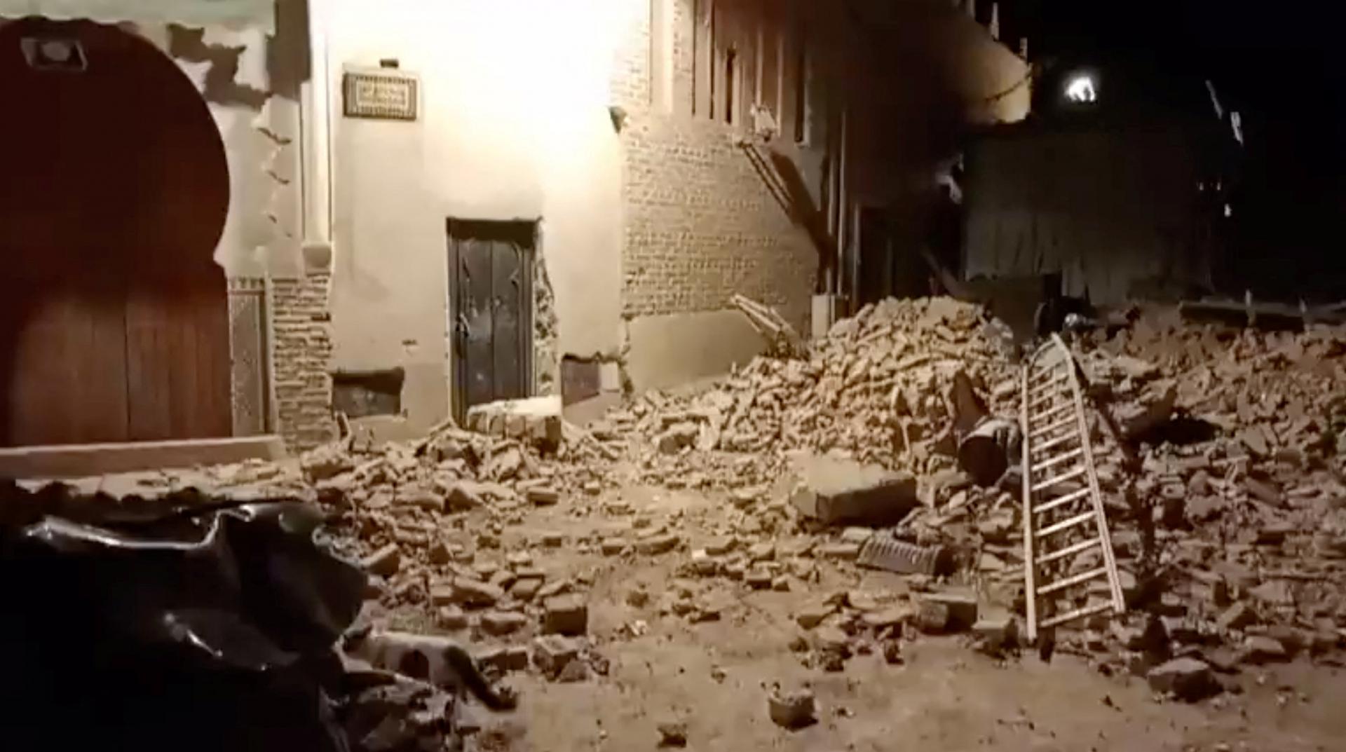 Maroko zasiahlo silné zemetrasenie, úrady hlásia stovky mŕtvych