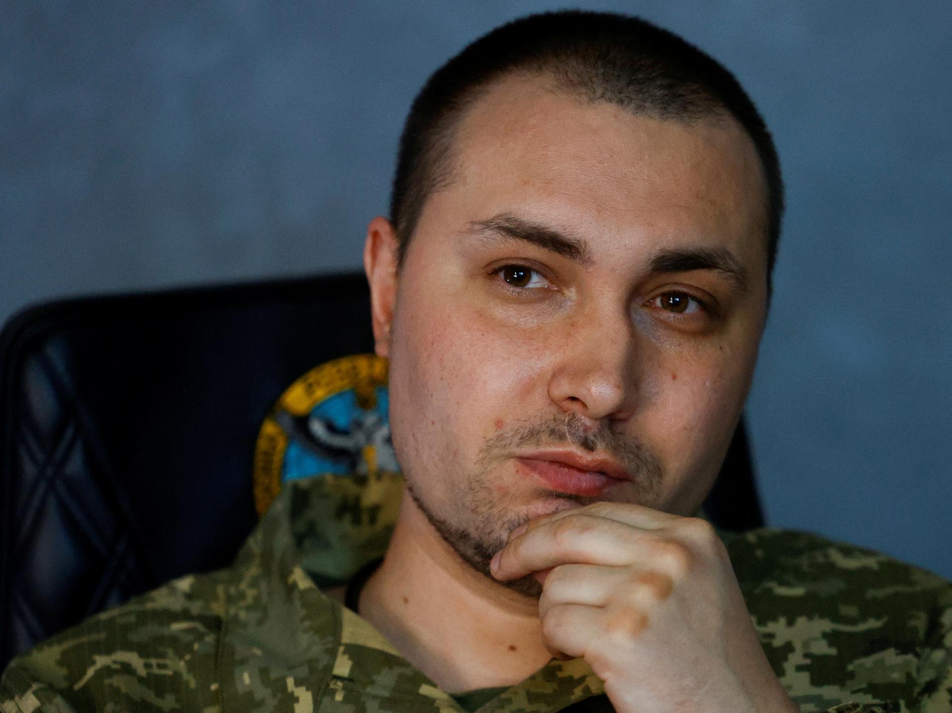 Ukrajinské údery smerujú iba na ruské vojenské ciele, tým sa líšime od nepriateľa, tvrdí šéf tajných služieb