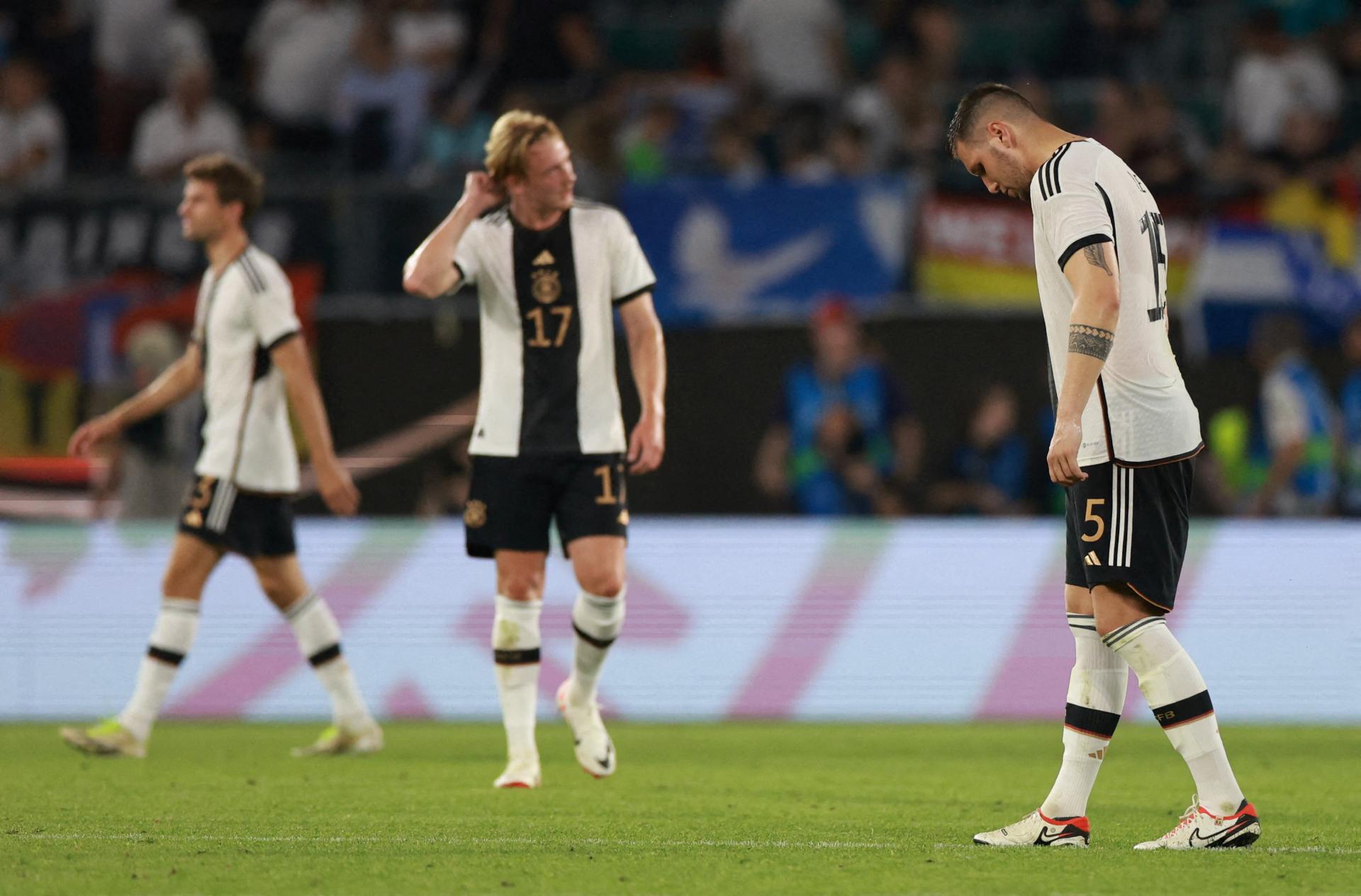 Pochybnosti o nemeckom futbale: Po potupnej prehre je v šoku aj športový riaditeľ reprezentácie