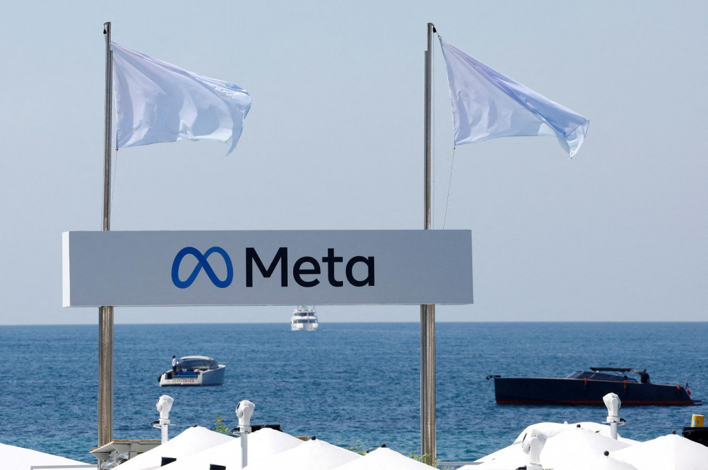 Logo spoločnosti Meta Platforms. FOTO: Reuters
