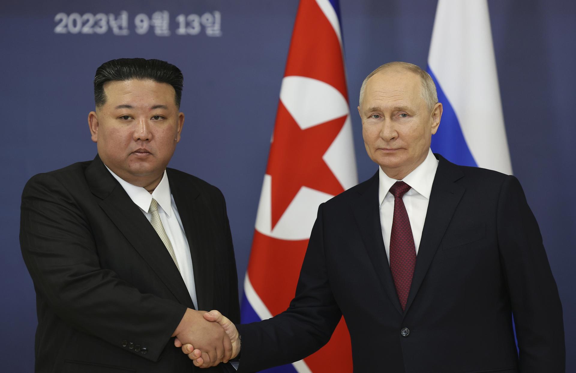 Putin a Kim rokovali niekoľko hodín, pripili si na posilnenie priateľstva