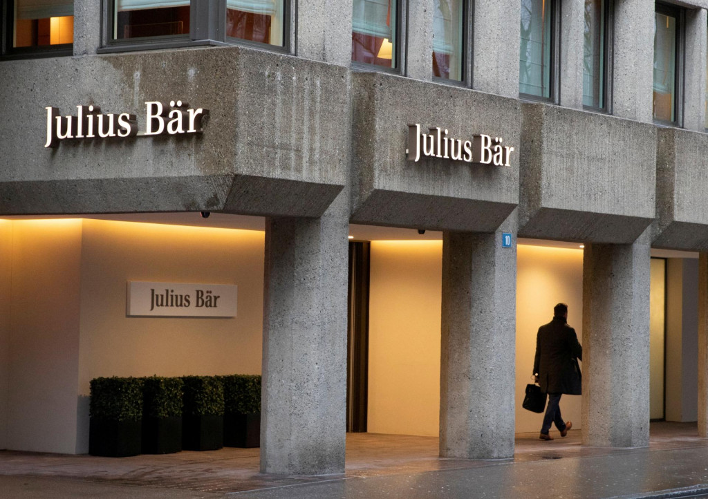 Logo švajčiarskej banky Julius Bär. FOTO: Reuters