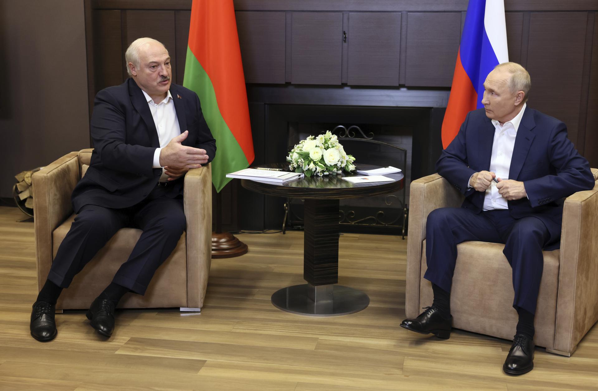 Lukašenko navrhol trojstrannú spoluprácu s Ruskom a Severnou Kóreou, Minsk chce oživiť staré vzťahy