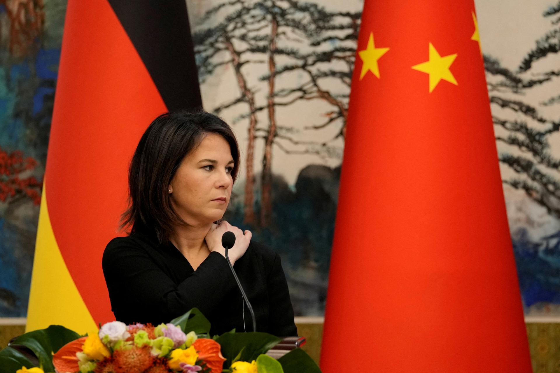 Čína kritizuje nemeckú ministerku Baerbockovú, Si Ťin-pchinga označila za diktátora