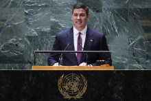 Paraguajský prezident Santiago Peňa reční počas rozpravy na 78. zasadnutí Valného zhromaždenia OSN. FOTO: TASR/AP