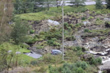 Diaľnica E6, ktorú poškodil zosuv pôdy pri mestečku Stenungsund, asi 50 km severne od Göteborgu na juhozápade Švédska. FOTO: TASR/AP