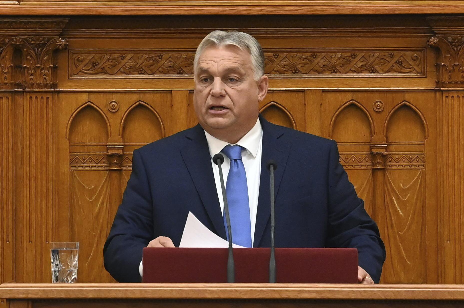 Maďarský Fidesz chce zákonom chrániť suverenitu, obmedzí činnosť novinárov
