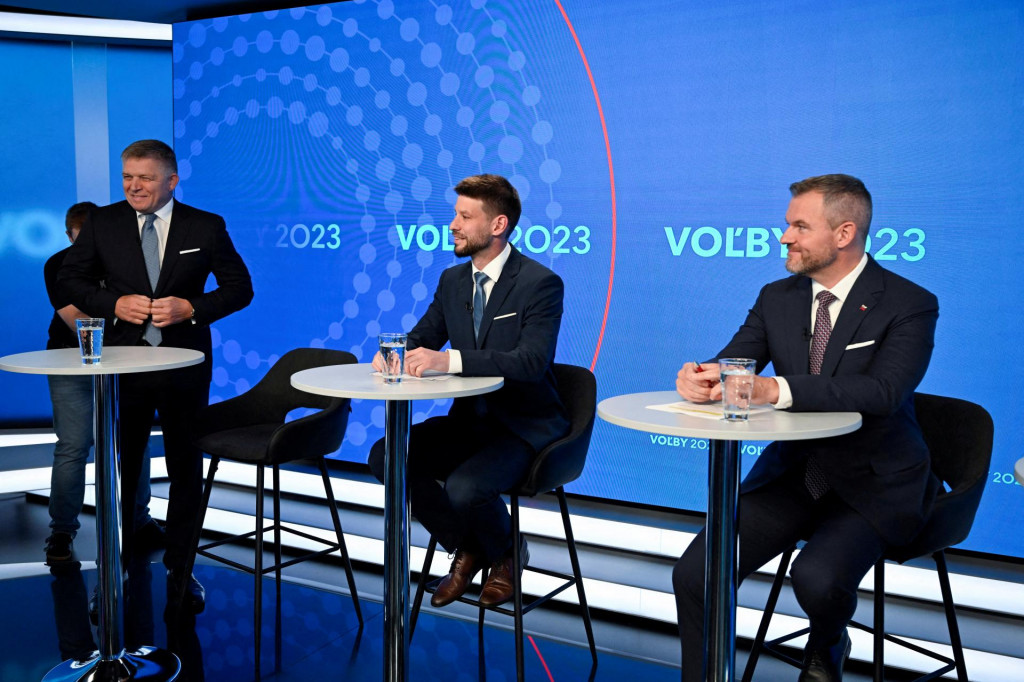 Robert Fico, Michal Šimečka a Peter Pellegrini v diskusii TA3. FOTO: Reuters