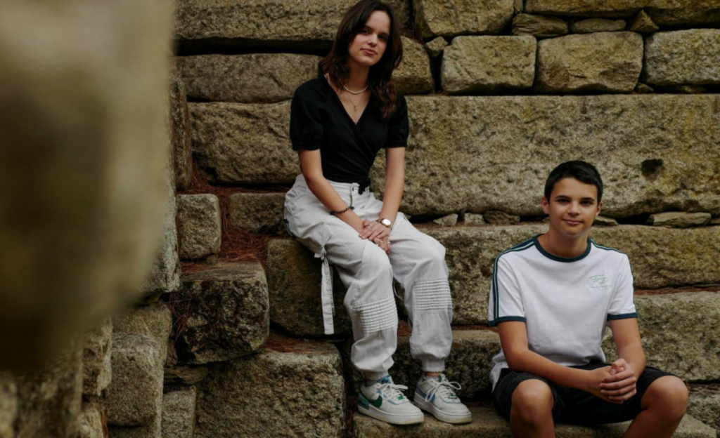 Andre (15) and Sofia Oliveira (18)