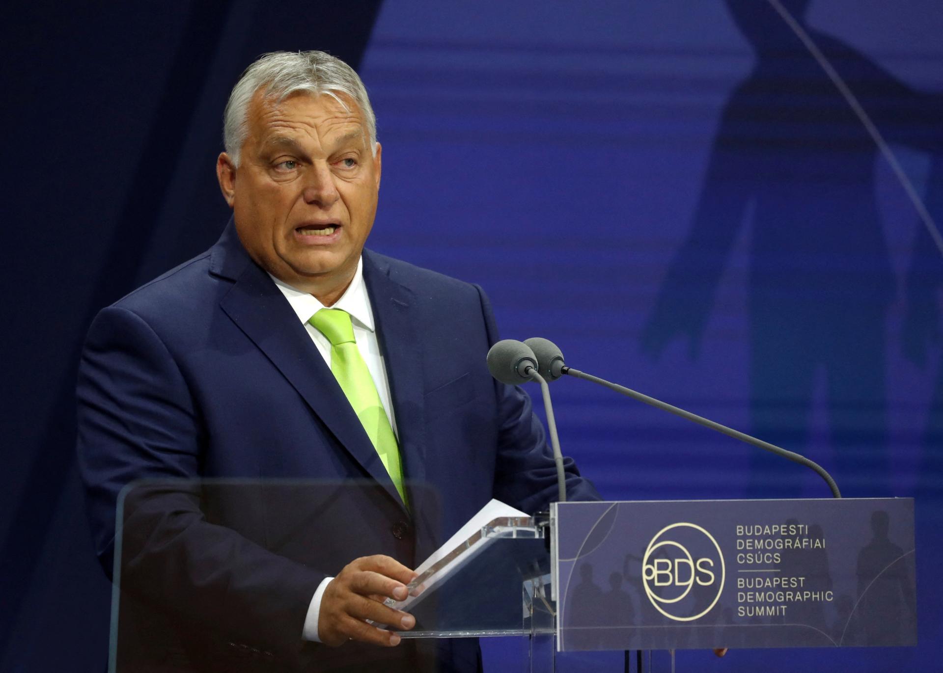 Zdaniem Orbána UE wstrzymuje środki dla Węgier w oczekiwaniu na polskie wybory