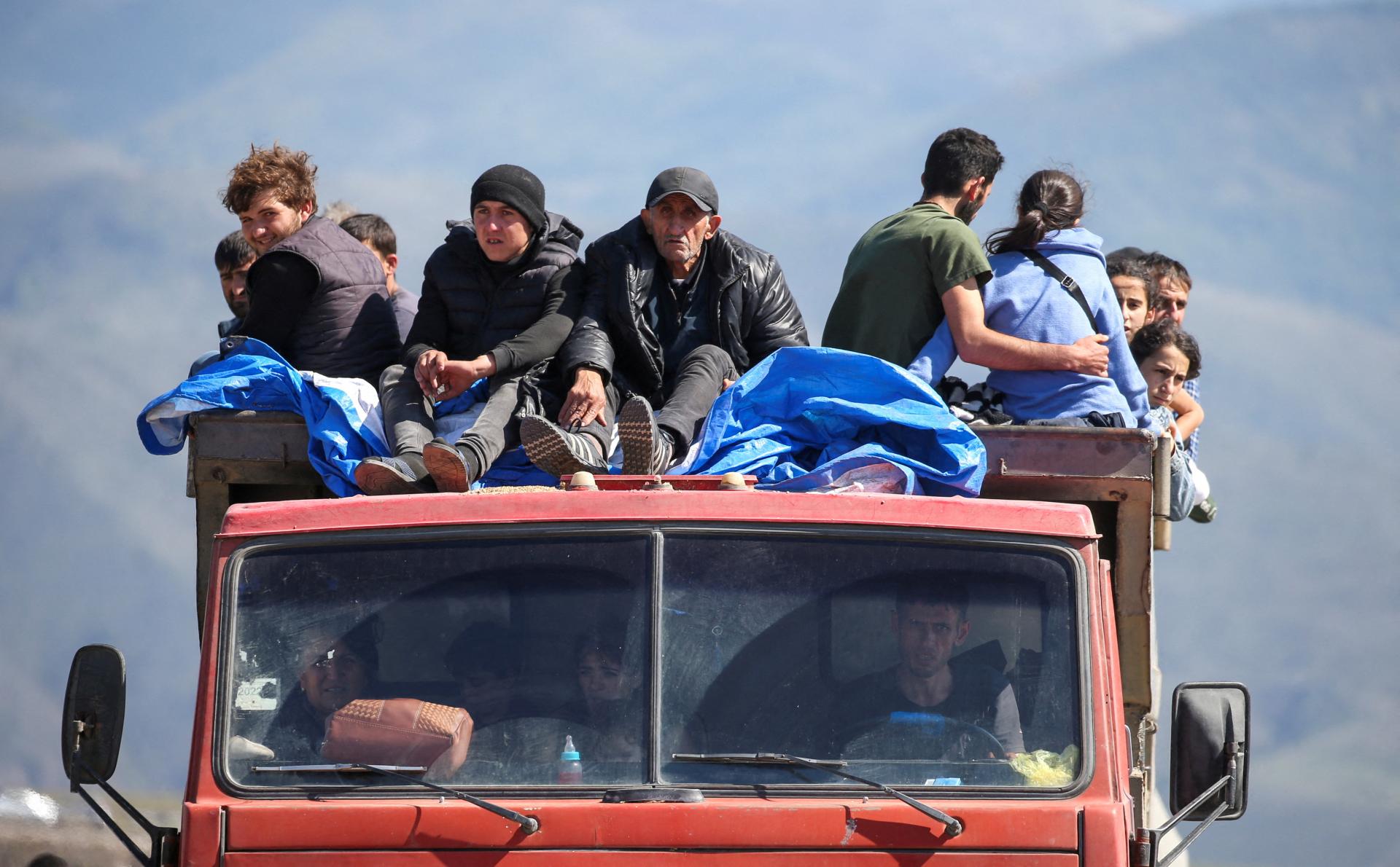 Z Náhorného Karabachu odišli asi dve tretiny jeho arménskych obyvateľov