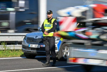 Česká polícia kontroluje hranice so Slovenskom. FOTO: Profimedia
