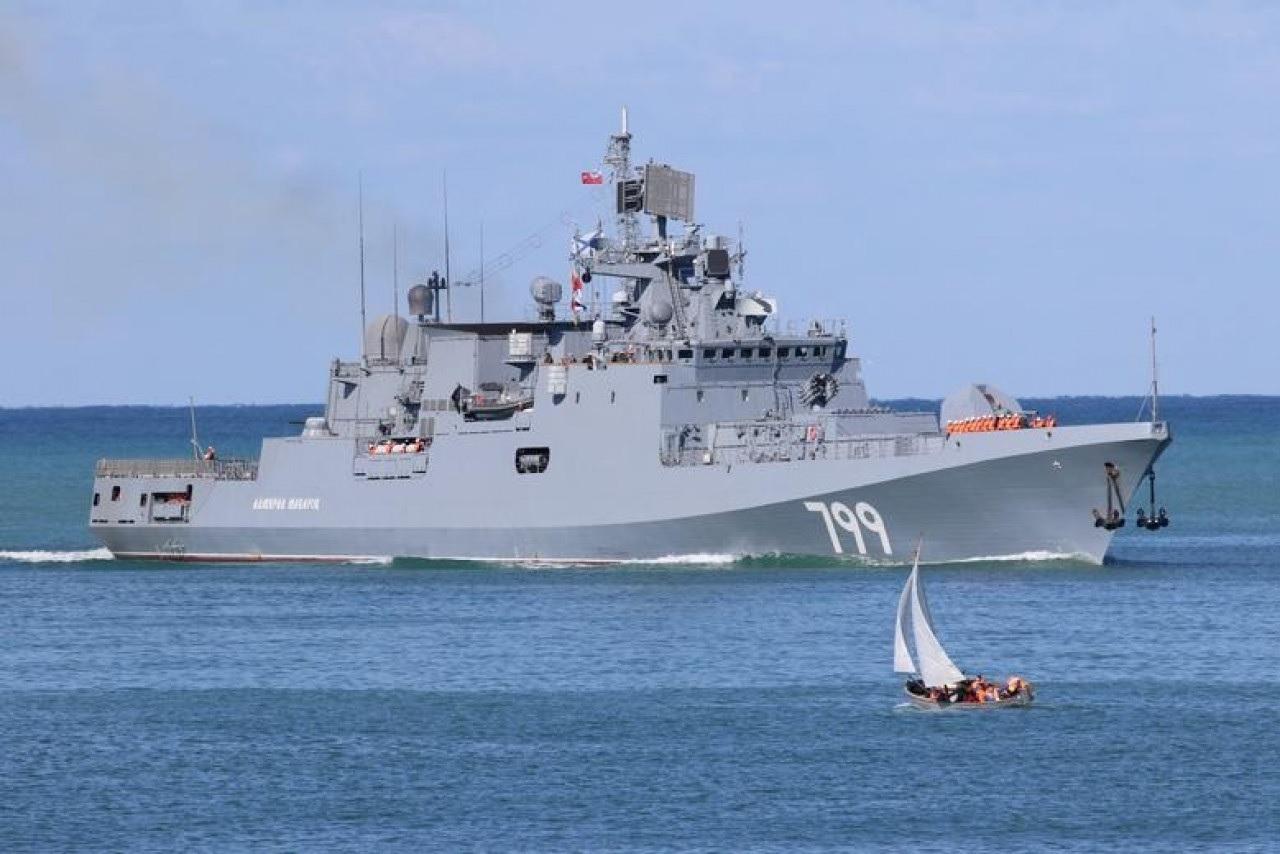Lode Čiernomorskej flotily sa presunuli z Krymu do prístavu na juhu Ruska, ukazujú satelitné snímky