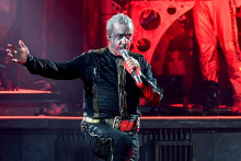 Spevák nemeckej metalovej skupiny Rammstein Till Lindemann  FOTO: TASR/DPA