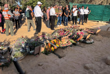 Pohreb Marcela Frielicha, jednej zo siedmich obetí z kibucu Beeri. FOTO: Reuters