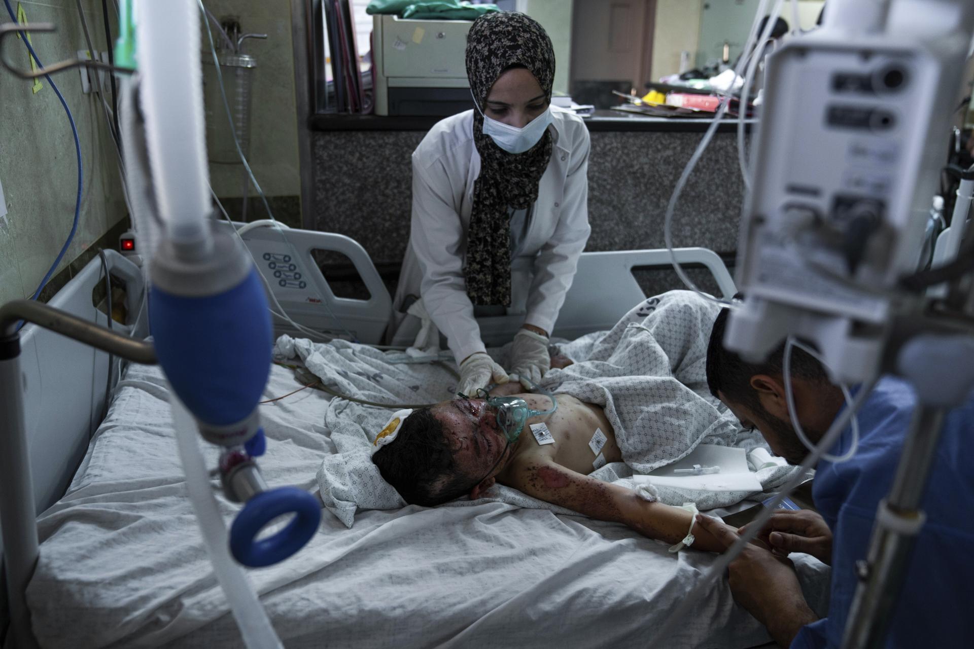 Všetkým nemocniciam v pásme Gazy došlo palivo, tvrdí Hamas