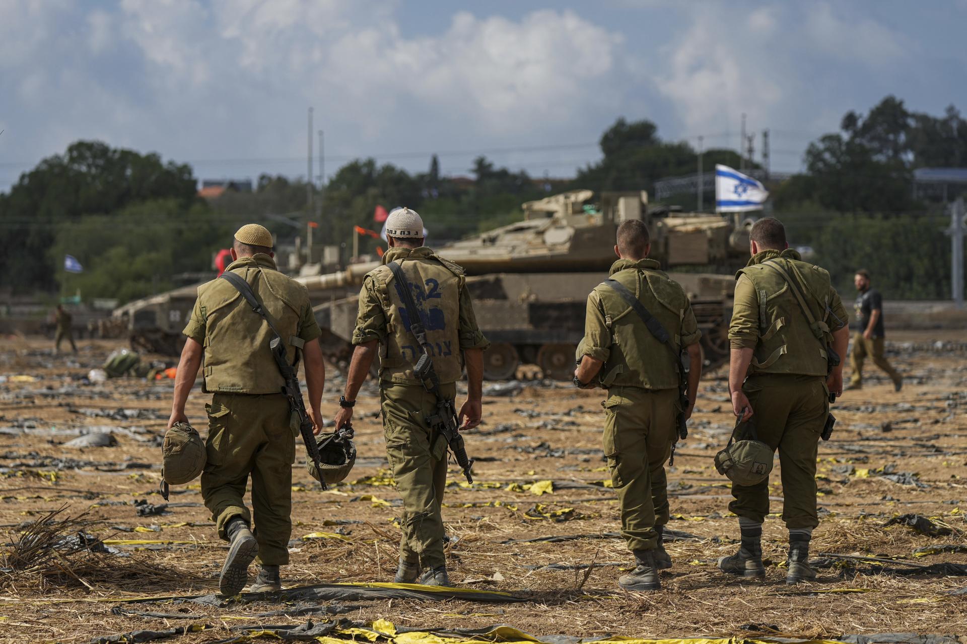 Izrael oddiali pozemný útok na Gazu, aby USA stihli posilniť protivzdušnú obranu