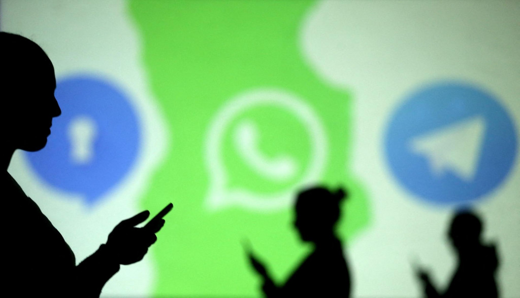 Logá aplikácií sociálnych médií Signal, Whatsapp a Telegram. FOTO: Reuters