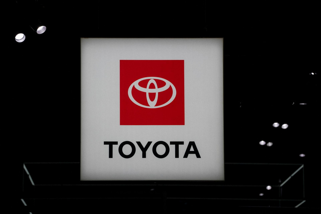Logo japonskej automobilky Toyota. FOTO: Reuters
