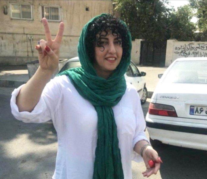 Irán nepovolil prevoz väznenej nobelistky do nemocnice pre jej nenosenie hidžábu