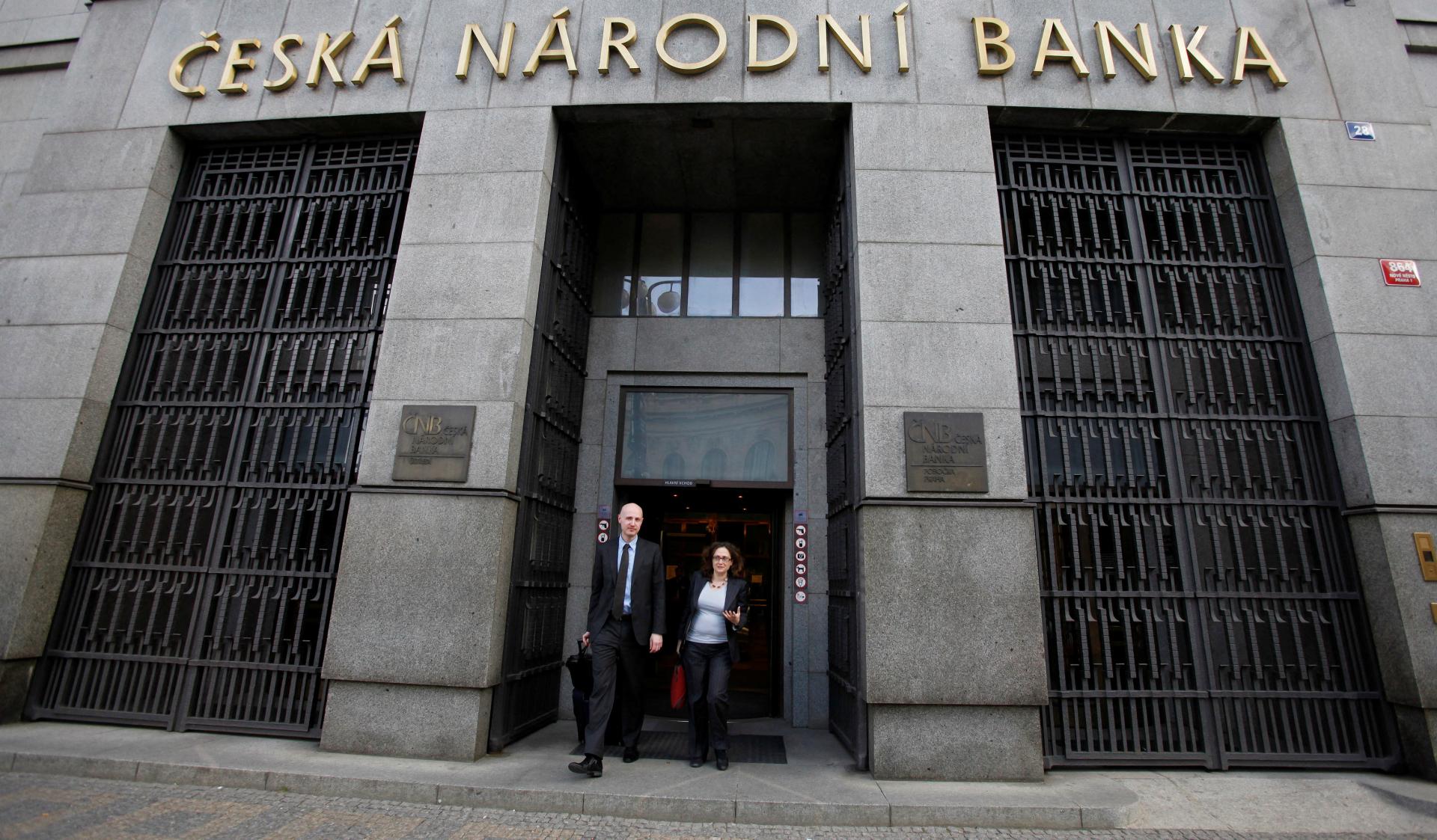 Česká národná banka zatiaľ úroky neznížila, základná sadzba zostala na úrovni siedmich percent